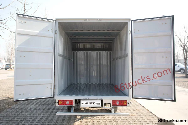 Ankai Shenqi T10 1.5L 116hp 4X2(6 wheels) Gasoline 2.58m Double Row Box Van Mini Truck Body (1) | 86Trucks