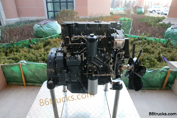 Dachai CA4DH1-18E5 180 hp 3.8L China V Diesel Engine Exterior