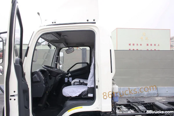 FAW Jiefang J6F 110 hp 4X2(6 wheels) 4.16m Single Row Van Light Truck Cab (2) | 86Trucks