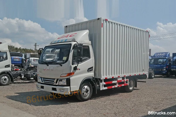 JAC Junling V5 129 hp 4X2(6 wheels) 4.15m single-row van light truck Exterior (3) | 86Trucks