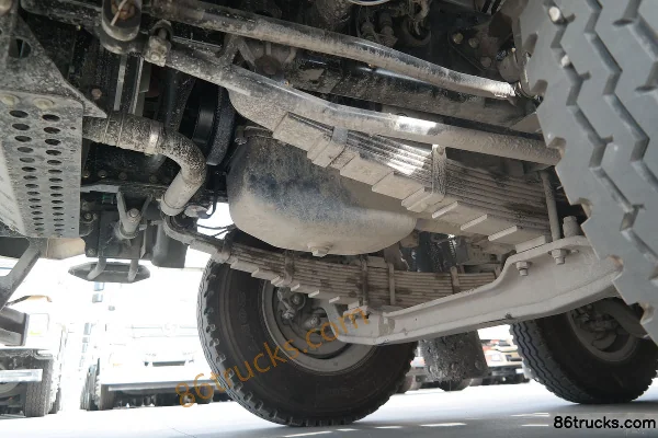SHACMAN Delong New M3000 400hp 8X4(12 wheels) 5.6m dump truck (China VI) Chassis (2) | 86Trucks