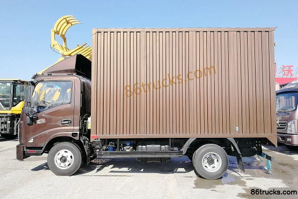 Tangjun Ouling K7 Series 156hp 4X2(6 wheels) 4.07m single-row van light truck Exterior (3) | 86Trucks