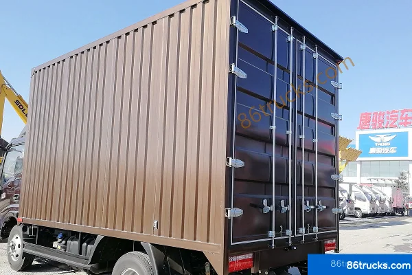 Tangjun Ouling K7 Series 156hp 4X2(6 wheels) 4.07m single-row van light truck Body (1) | 86Trucks
