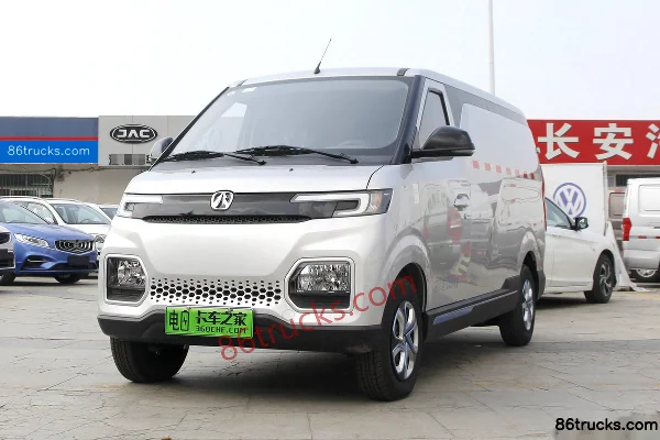 BJEV EV407 2.8T 4.5m Pure Electric Panel Van 43.5kWh Exterior (3) | 86Trucks