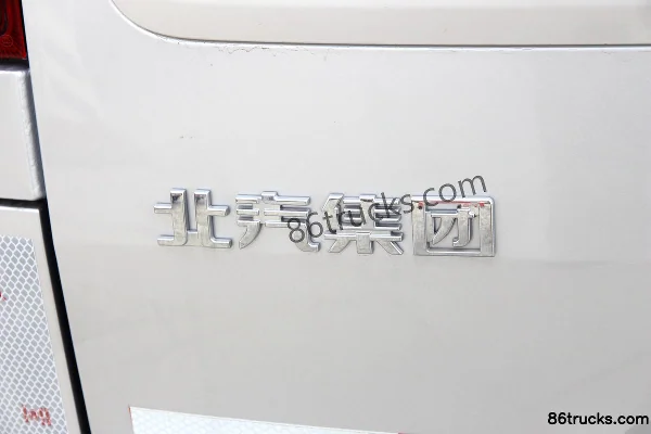 BJEV EV407 2.8T 4.5m Pure Electric Panel Van 43.5kWh Cargo Box (2) | 86Trucks