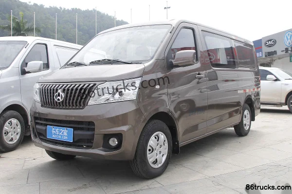 Changan Ruixing M80 2018 Comfort 109hp 4-Seat 1.5L Flat Roof Rear Hinged Door Panel Van Exterior (3) | 86Trucks