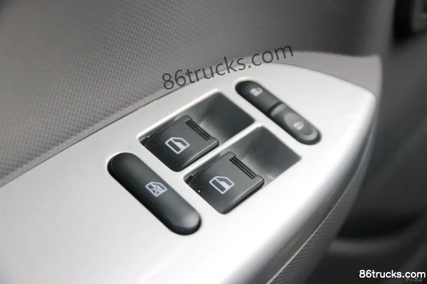 Foton Aoling CTS 131hp 4X2(6 wheels) 4.14m Single Row Van Light Truck (Beijing V) Cab (3) | 86Trucks