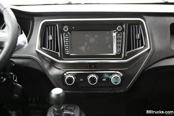 Changan Kuayue D5 PLUS Comfort Edition 1.8L 125hp 4X2(6 wheels) 3.6m Semi-row Flatbed Mini Truck (China VI) Cab (3) | 86Trucks