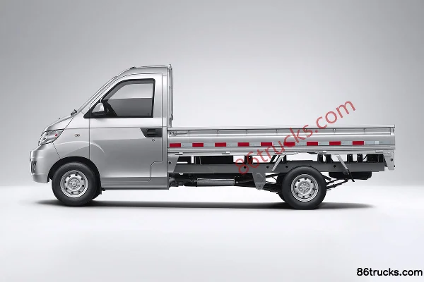 Karry Youjin 2019 Basic 1.3L 82 hp 4X2(6 wheels) Gasoline 3m single-row flatbed mini truck Exterior (2) | 86Trucks