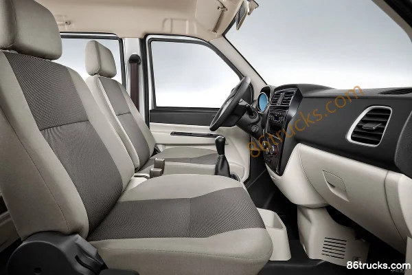Karry Youjin 2019 Standard 1.3L 82hp 4X2(6 wheels) Gasoline 2m Double Row Flatbed Mini Truck Cab (2) | 86Trucks