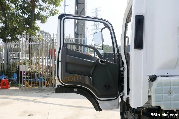 Hyundai Commercial Vehicle Zhidao 500M Standard Edition 130hp 4X2(6 wheels) Single-Row Light Truck Chassis Cab (1) | 86Trucks