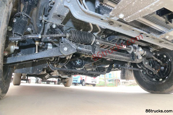 Jinbei New Hiace 2016 Luxury 112 hp 2.2L passenger van Chassis (3) | 86Trucks