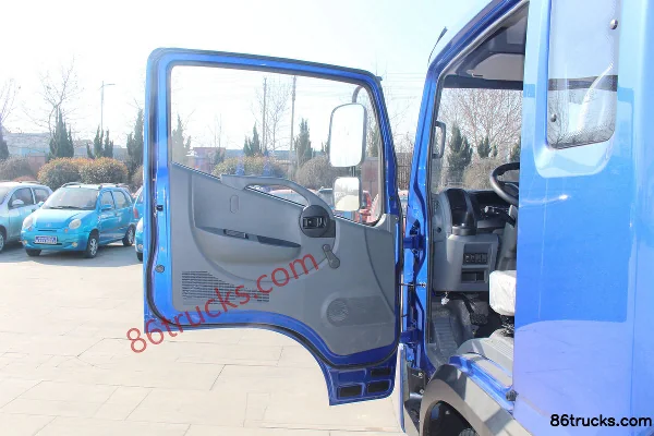 Shifeng Fengchi 110hp 4X2(6 wheels) 3.19m dump truck Cab (1) | 86Trucks