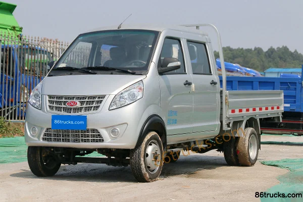 NanJun Ruiyi F Series 1.5L 112 hp 4X2(6 wheels) Gasoline 2.71m Double Row Side Panel Micro Truck Exterior (2) | 86Trucks
