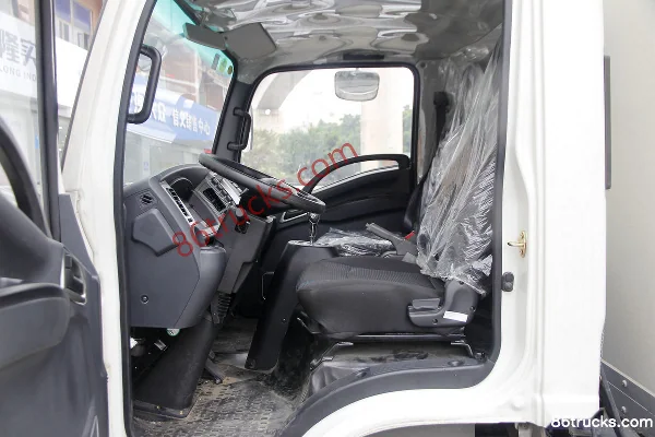 FARIZON E200 4.5T 4.14m cabine simple fourgon électrique pur 82.4kWh 4X2(6 roues) Intérieur (3) | 86Trucks