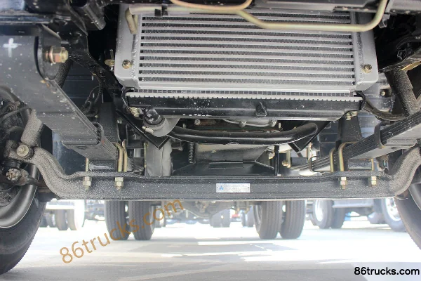FAW Hongta FAW Jiefang Classic 1 Series 78 ch 4X2(6 roues) 2.92 m camion benne Châssis (2) | 86Trucks