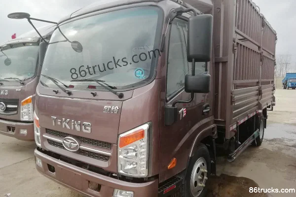 Tangjun Ouling T3 Series 116hp 4X2(6 wheels) 4.15m single-row stake truck light truck Exterior (3) | 86Trucks