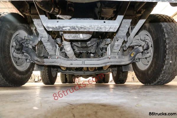 Sinotruk Haohan J5G 340hp 8X4(12 wheels) 5.6m AMT automatic dump truck Chassis (3) | 86Trucks
