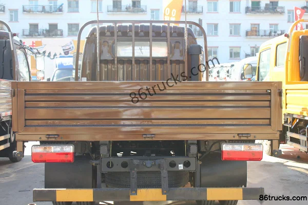 Dongfeng Kaipute K6-L 115 ch 4X2(6 roues) 3,8 m porteur à ridelles cabine demi-avancée Carrosserie (2) | 86Trucks