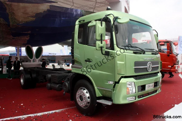 Dongfeng Commercial Vehicle Tianjin Medium Truck 160hp 4X2(6 wheels) 4X2 cargo truck chassis Exterior (2) | 86Trucks