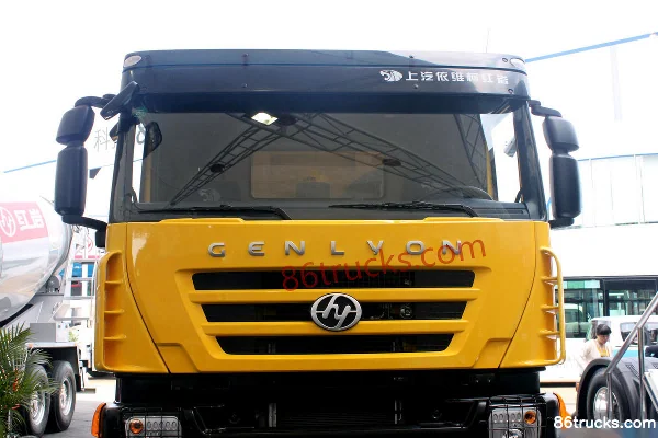 SAIC Hongyan Genlyon C100 camion lourd 350 ch 6X4(10 roues) 6,2 m camion benne (SAIC Fiat Powertrain Hongyan) Châssis (1) | 86Trucks