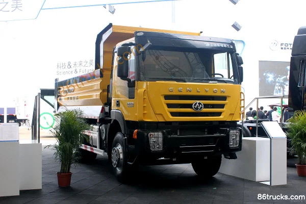 SAIC Hongyan Genlyon C100 camion lourd 350 ch 6X4(10 roues) 6,2 m camion benne (SAIC Fiat Powertrain Hongyan) Extérieur (2) | 86Trucks