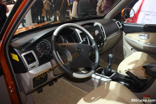 2009 Huanghai Dachai Shen édition classique luxe 3,2 L diesel double cabine pick-up (1) | 86Trucks