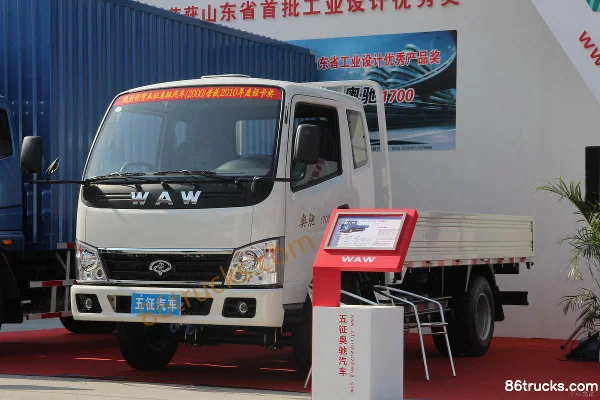 Feidi D1 Series 88 hp 4X2(6 wheels) 3.9m Half-Cab Flatbed Light Truck Exterior (2) | 86Trucks