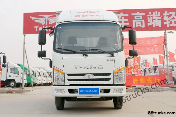 Tangjun Ouling T1 Series 95 hp 4X2(6 wheels) 4.15m Single Row Van Light Truck Exterior (2) | 86Trucks
