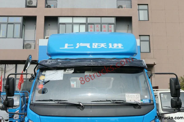 Yuejin Shangjun X100-33 116 hp 4X2(6 wheels) 4.2m single-row flatbed truck Exterior (2) | 86Trucks
