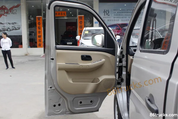 Changan Kuayue Xinbao T3 Standard 1.2L essence 91 ch 4X2(6 roues) camion fourgon double cabine 2,07 m (China VI) (1) | 86Trucks