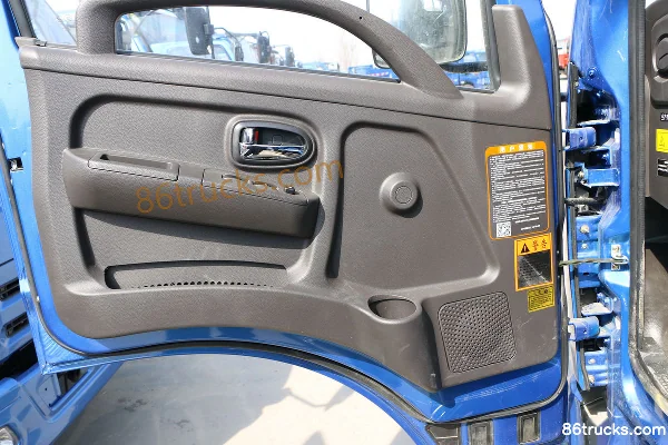 Feidi X3 série 129 ch 4X2(6 roues) camion benne 4,13 m Cabine (1) | 86Trucks