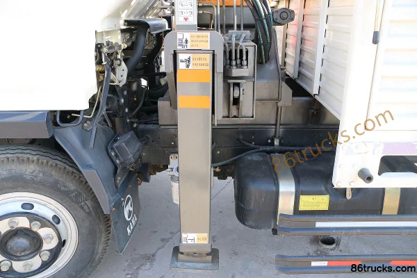 Kama Kaijie M6 129 ch 4X2(6 roues) 4,62 m camion avec grue auxiliaire Carrosserie (3) | 86Trucks