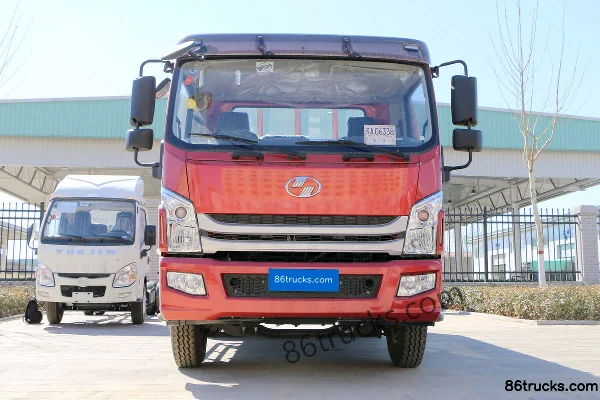 Yuejin Chaoyue C500-33 Blue Giant 2019 180hp 4X2(6 wheels) 4.2m Single Row Flatbed Light Truck (10-speed) Exterior (2) | 86Trucks