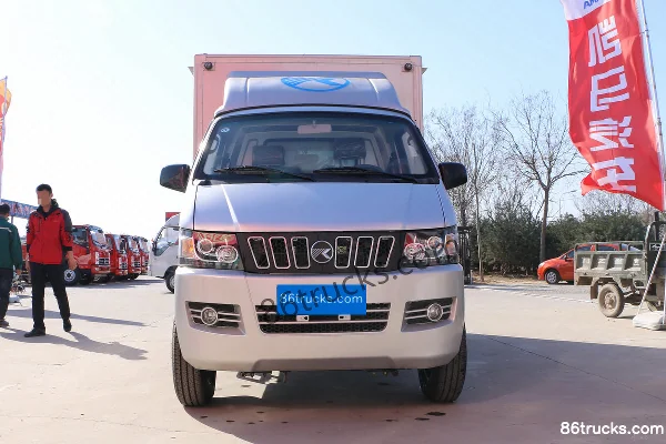 Kama K23 1.5L 110hp 4X2(6 wheels) 3.3m single-row van vending truck Exterior (2) | 86Trucks