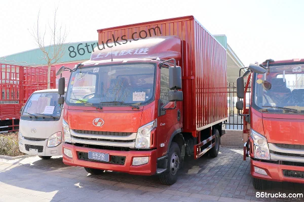 Yuejin Beyond C500-33 143hp 4X2(6 wheels) 4.18m Single Row Van Light Truck Exterior (3) | 86Trucks