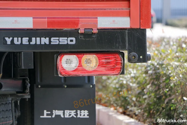 Yuejin Fuxing S50 1,5 L 113 ch 4X2(6 roues) essence plateau à cabine simple 3,36 m petit camion Carrosserie (3) | 86Trucks