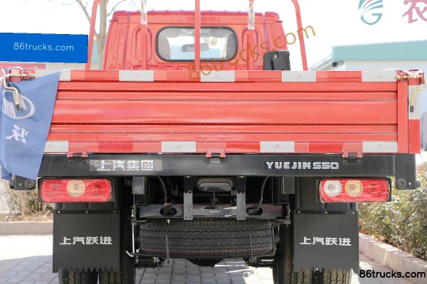 Yuejin Fuxing S50 1,5 L 113 ch 4X2(6 roues) essence plateau à cabine simple 3,36 m petit camion Carrosserie (1) | 86Trucks