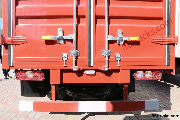 Yuejin Xiaofuxing S50Q 1.5L 110 hp 4X2(6 wheels) gasoline 3.62m single-row van mini truck Body (1) | 86Trucks