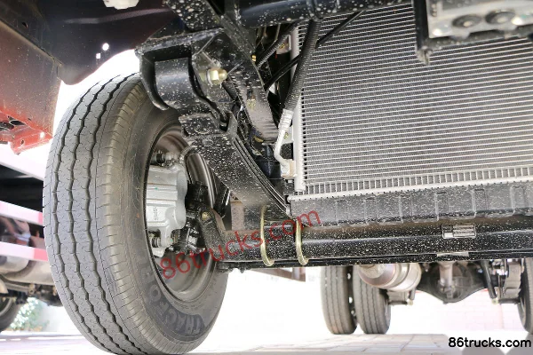 Yuejin Xiaofuxing S50Q 1.5L 110 hp 4X2(6 wheels) gasoline 3.62m single-row van mini truck Chassis (2) | 86Trucks