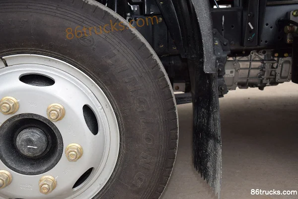 FAW Jiefang J6F 154hp 4X2(6 wheels) 3.85m Semi-Cab Van Light Truck Chassis (3) | 86Trucks