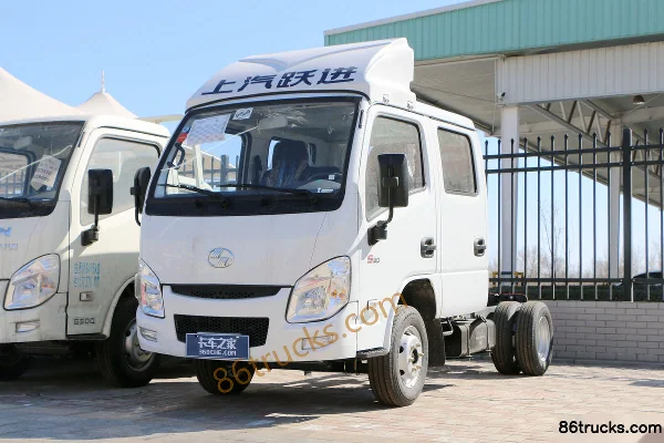 Yuejin Fuxing S100V 116 hp 4X2(6 wheels) 3.02m double-row van truck (hydraulic brake) Exterior (3) | 86Trucks