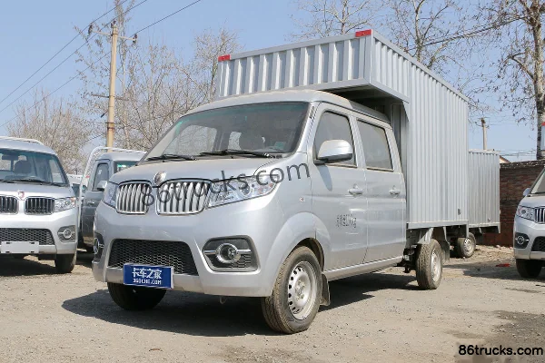 Jinbei T32 1.3L 82hp 4X2(6 wheels) gasoline 2.45m double-row van micro truck Exterior (3) | 86Trucks