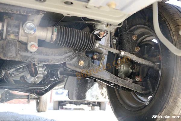 Jinbei T32 1.3L 82hp 4X2(6 wheels) gasoline 2.45m double-row van micro truck Chassis (3) | 86Trucks