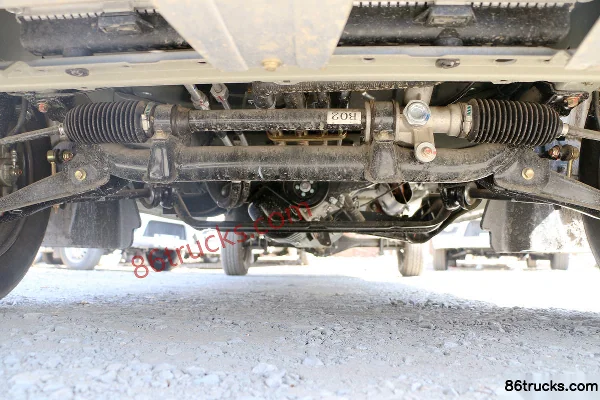 Jinbei T32 1.3L 82hp 4X2(6 wheels) gasoline 2.45m double-row van micro truck Chassis (1) | 86Trucks