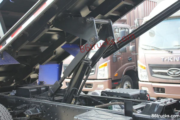 Tangjun Ouling T7 Series 129hp 4X2(6 wheels) 4.05m dump truck (Changtai) Body (3) | 86Trucks