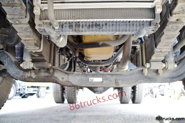 Dongfeng Lituo T25 160hp 4X2(6 wheels) 3.7m Dump Truck Chassis (1) | 86Trucks