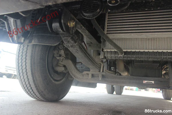 Foton Aumark S3 Series 143hp 4X2(6 wheels) 3.83m Half Row Cage Van Light Truck Chassis (2) | 86Trucks
