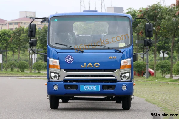 JAC Shuailing Q6 141hp 4X2(6 wheels) 4.12m Single Row Van Light Truck Exterior (2) | 86Trucks