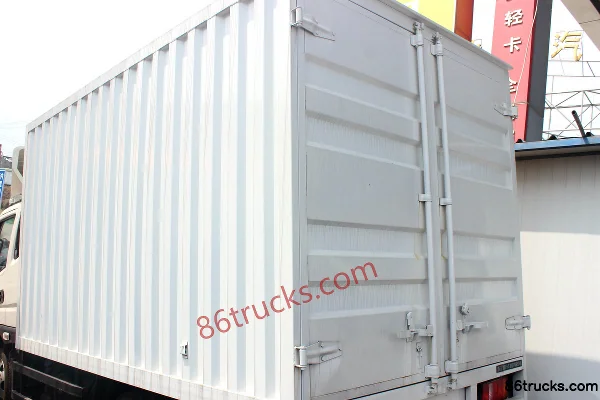 Feidi A3 Series 143 hp 4X2(6 wheels) 3.8m Semi-row Van Truck Body (1) | 86Trucks